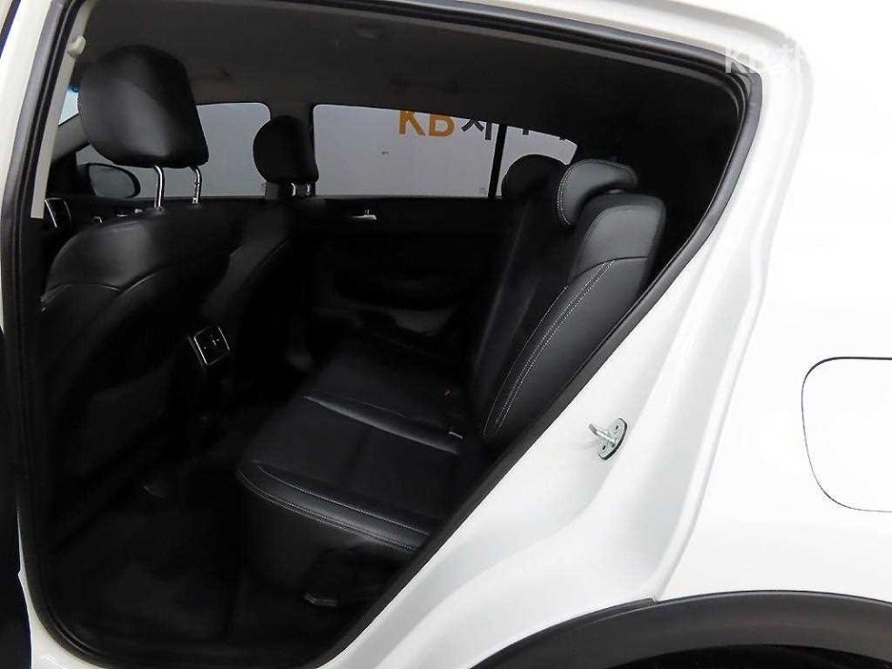 2019 - kia sportage