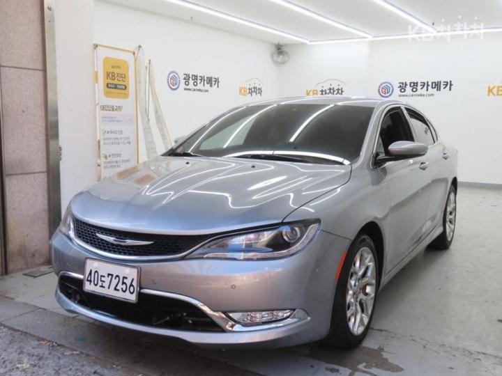 Chrysler 200 2.4 C 3