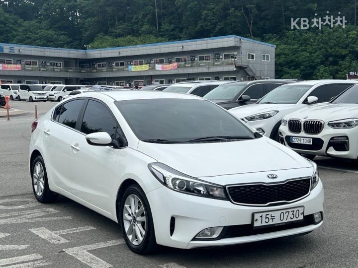 Kia K3 Diesel 1.6 Diesel Trendy Base Type 4