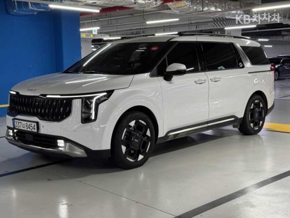 2024 - kia carnival