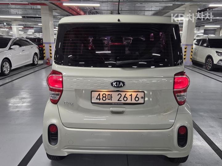 Kia Ray 1.0 Gasoline Luxury 3