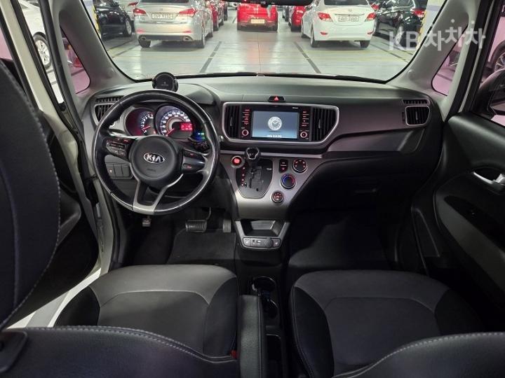 Kia Ray 1.0 Gasoline Luxury 9