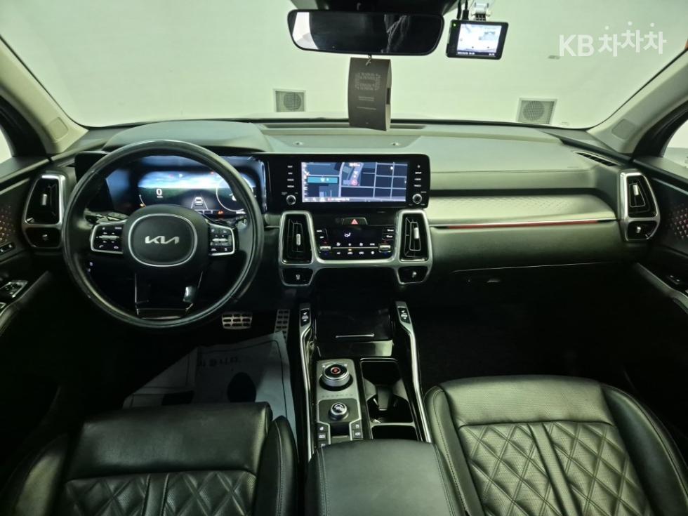 2023 - kia sorento