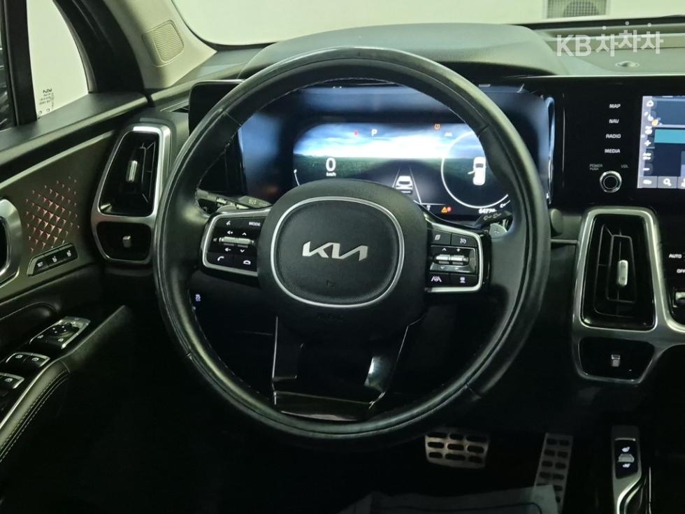 2023 - kia sorento
