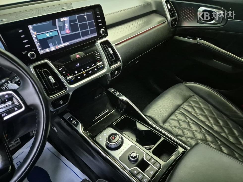 2023 - kia sorento