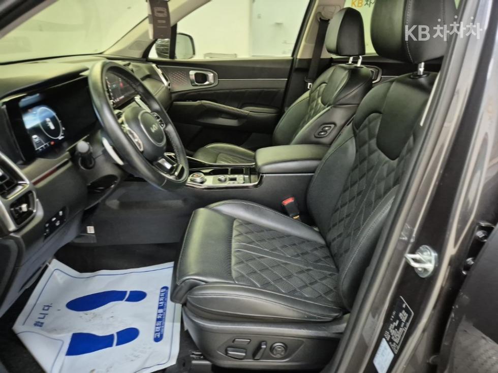 2023 - kia sorento
