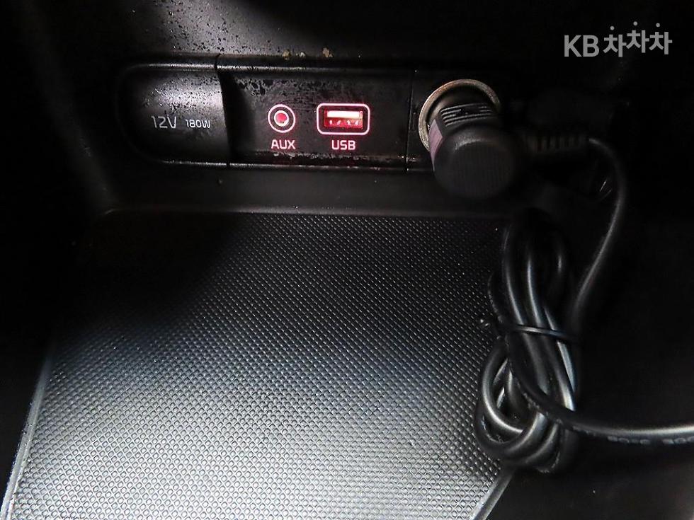 2016 - kia sportage