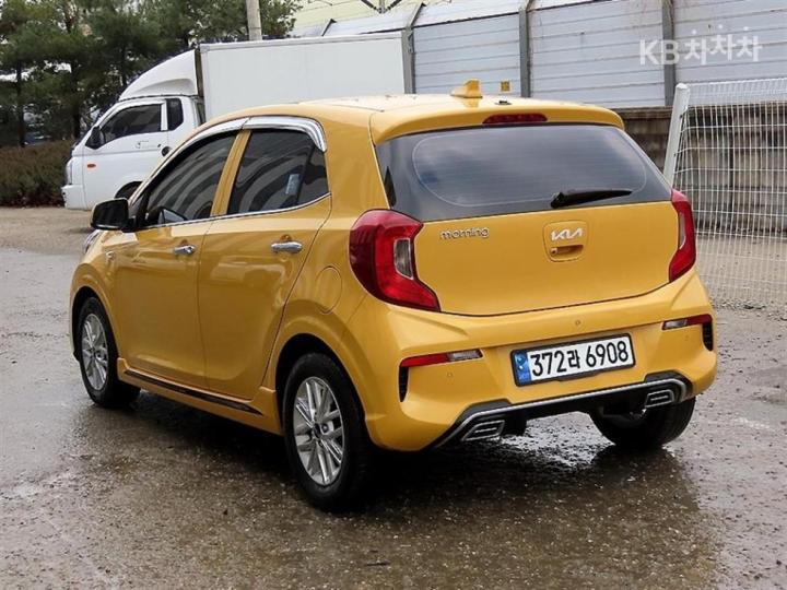 Kia Morning Urban JA 1.0 Gasoline Prestige 4