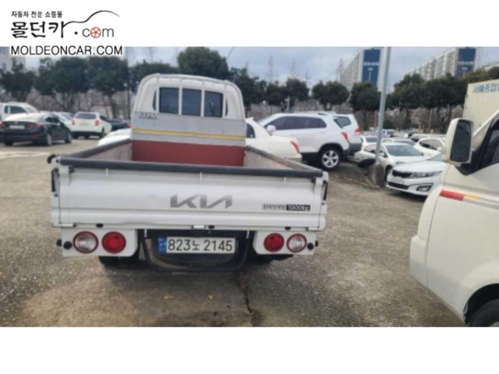 2023 - kia bongo iii