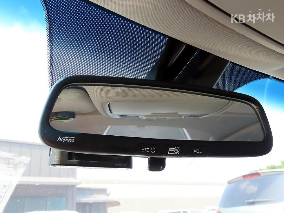 2019 - kia k5