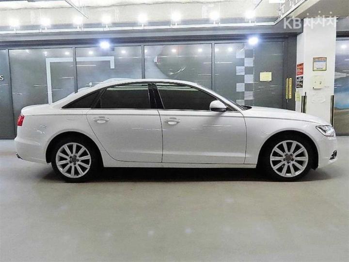 Audi A6 NEW 45 TDI Quattro LED C7 2014-2015 4