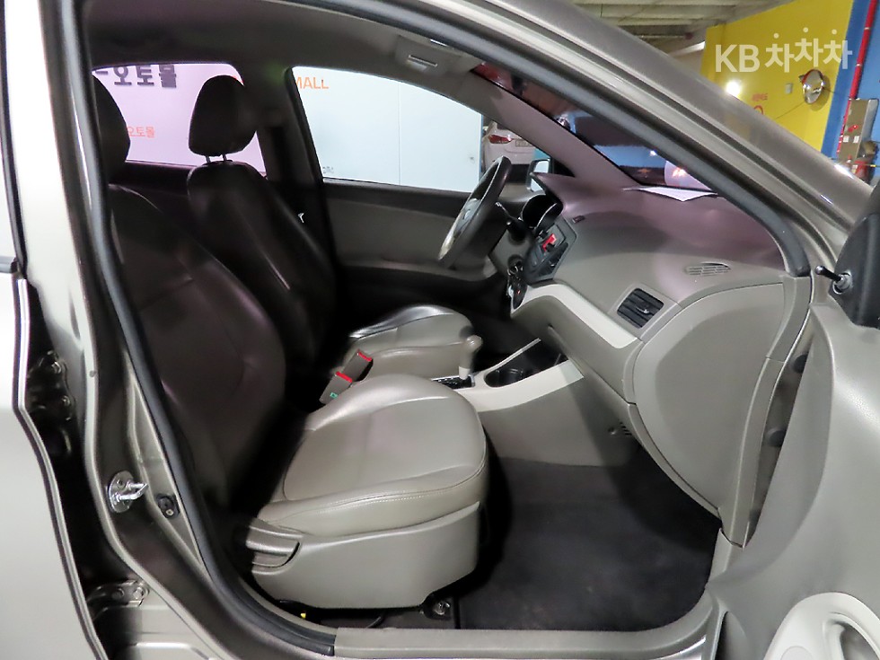 2016 - kia morning