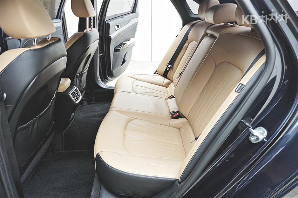 2020 - kia k5