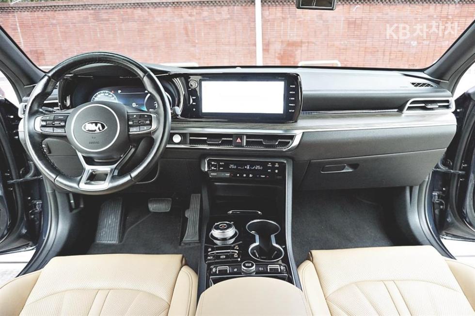 2020 - kia k5