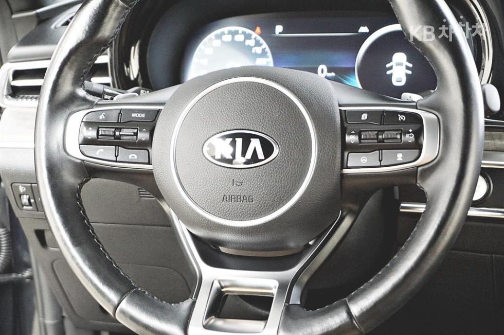 2020 - kia k5