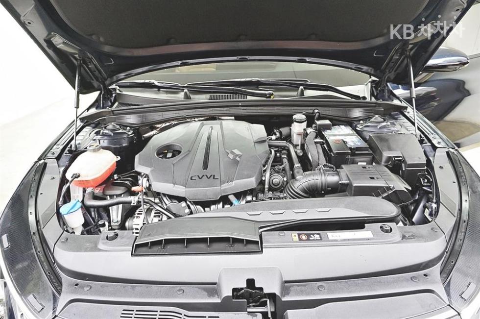 2020 - kia k5