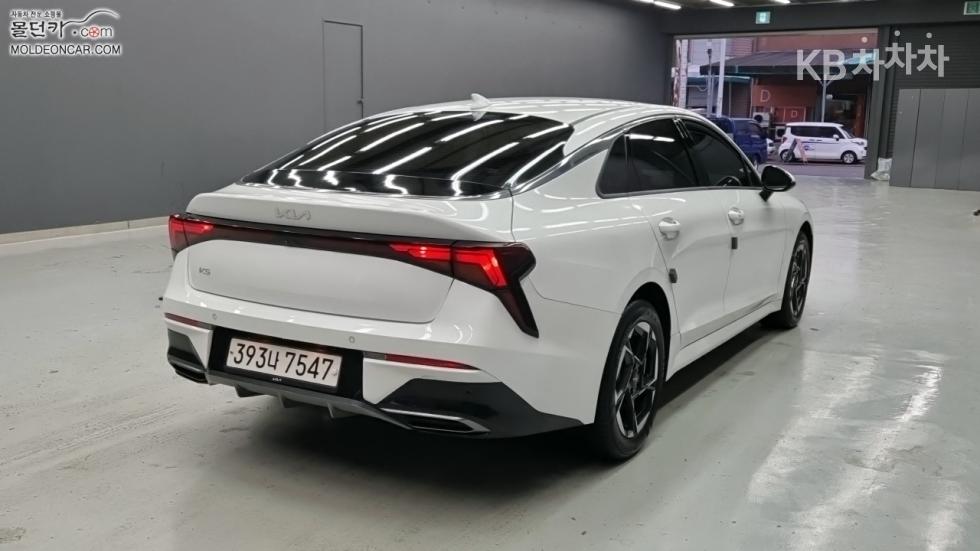 2024 - kia k5