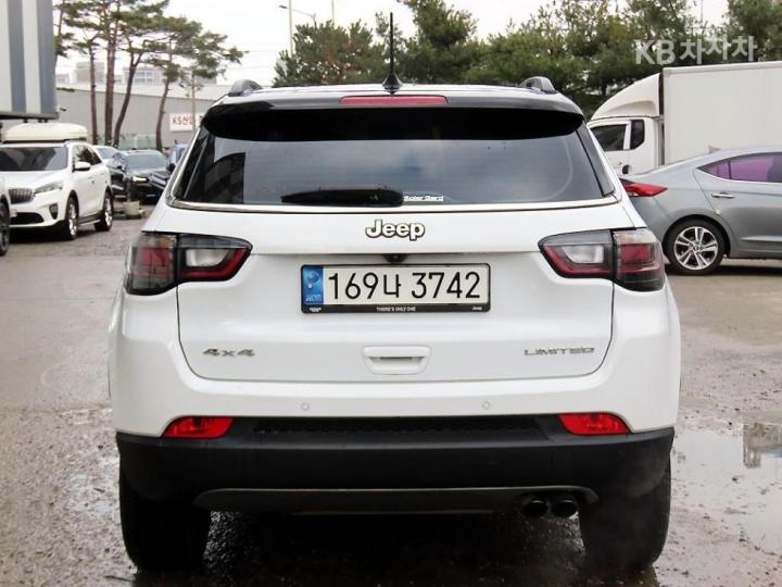 Jeep Compass 2.4 AWD Limited 5