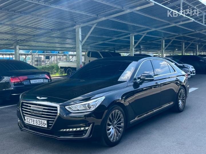 Genesis EQ900 3.8 GDI AWD Premium Luxury 2