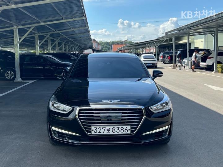 Genesis EQ900 3.8 GDI AWD Premium Luxury 3