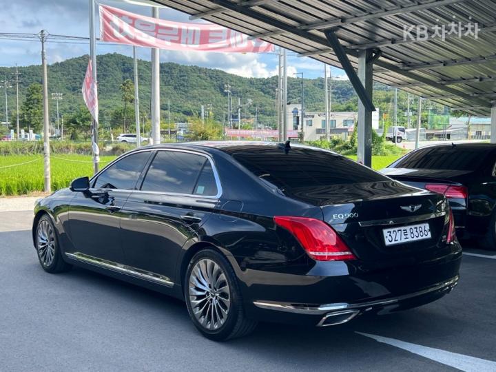Genesis EQ900 3.8 GDI AWD Premium Luxury 5