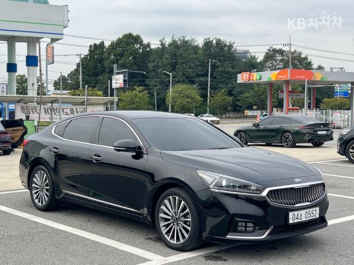 Kia K7 2.2 Diesel Prestige 4