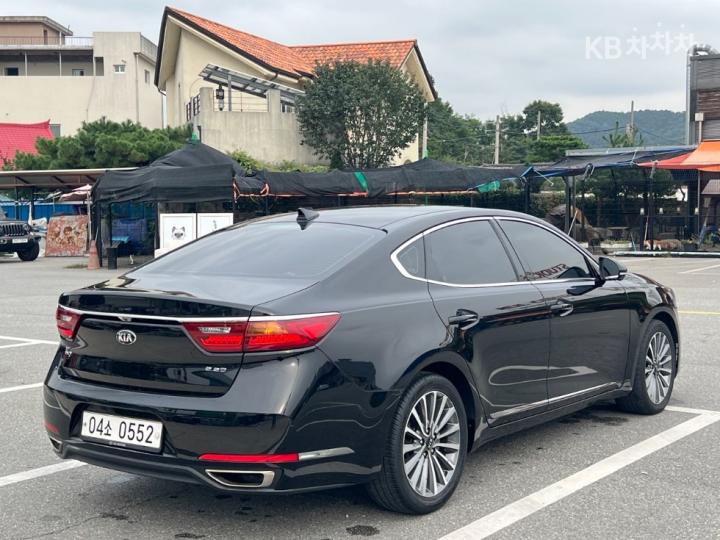 Kia K7 2.2 Diesel Prestige 7