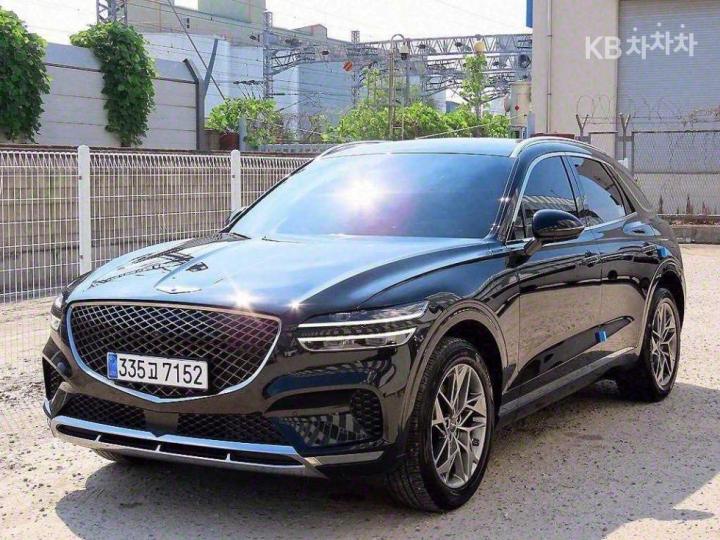 Genesis GV70 Diesel 2.2 AWD 3