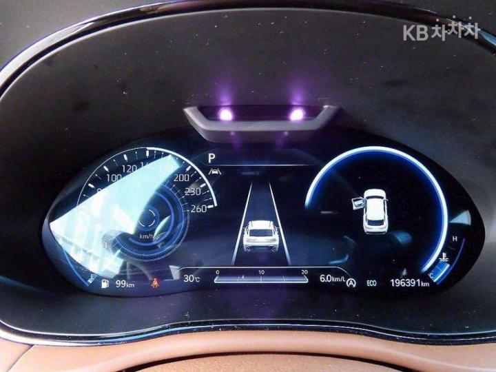 Genesis GV70 Diesel 2.2 AWD 10