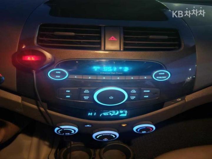 Chevrolet Matiz CREATIVE GROOVE Star 8