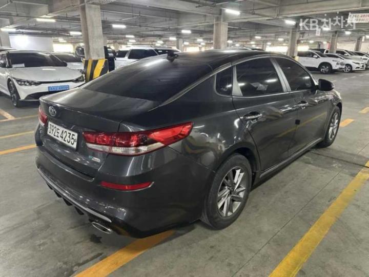 Kia K5 1.7 Diesel Prestige 6