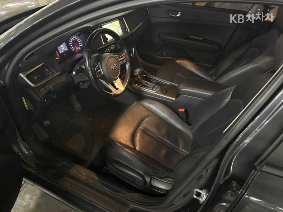 2020 - kia k5