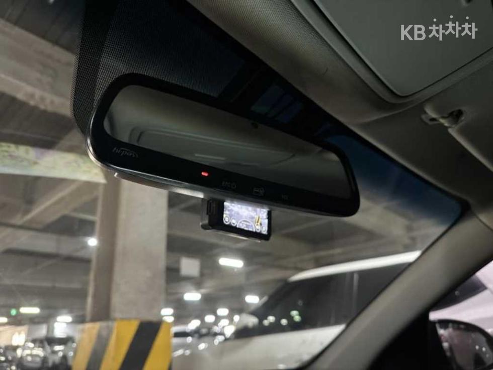 2020 - kia k5