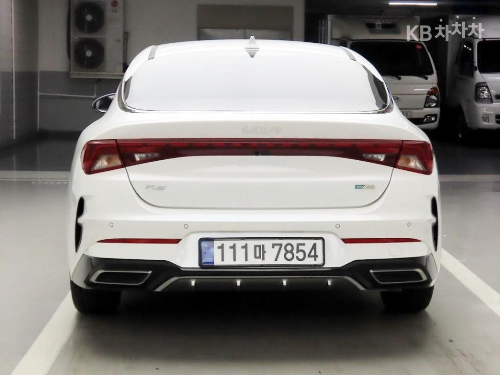 2022 - kia k5