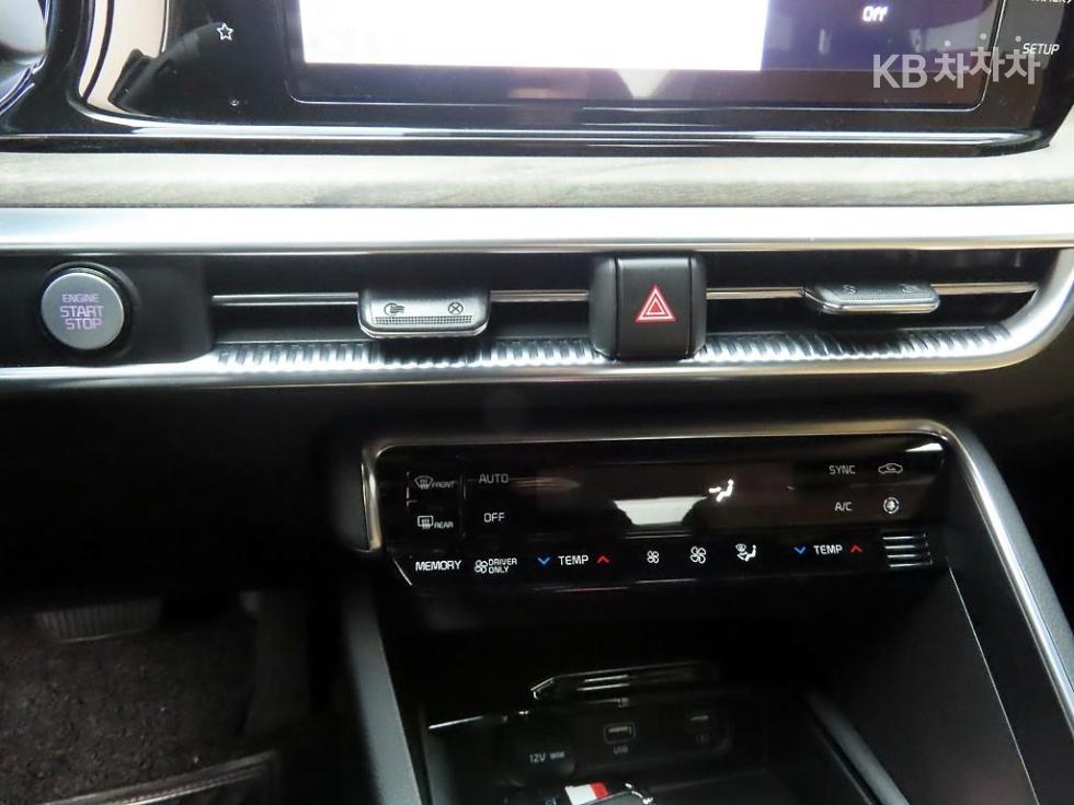 2022 - kia k5