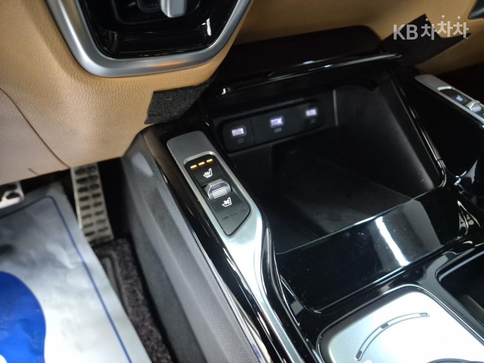 2021 - kia sorento
