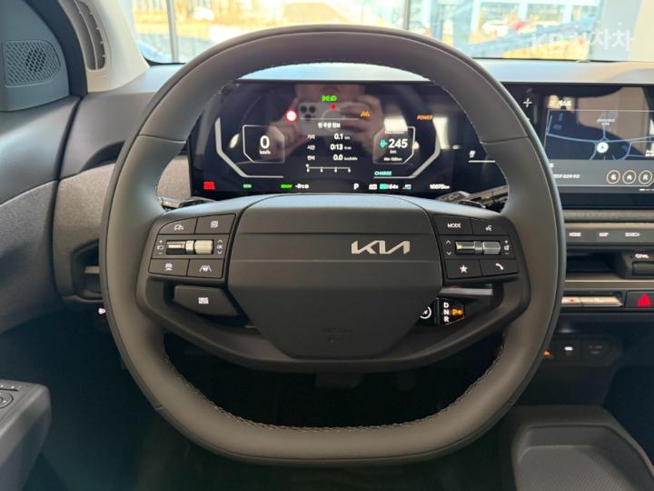 Kia EV3 Standard 2WD Air 10