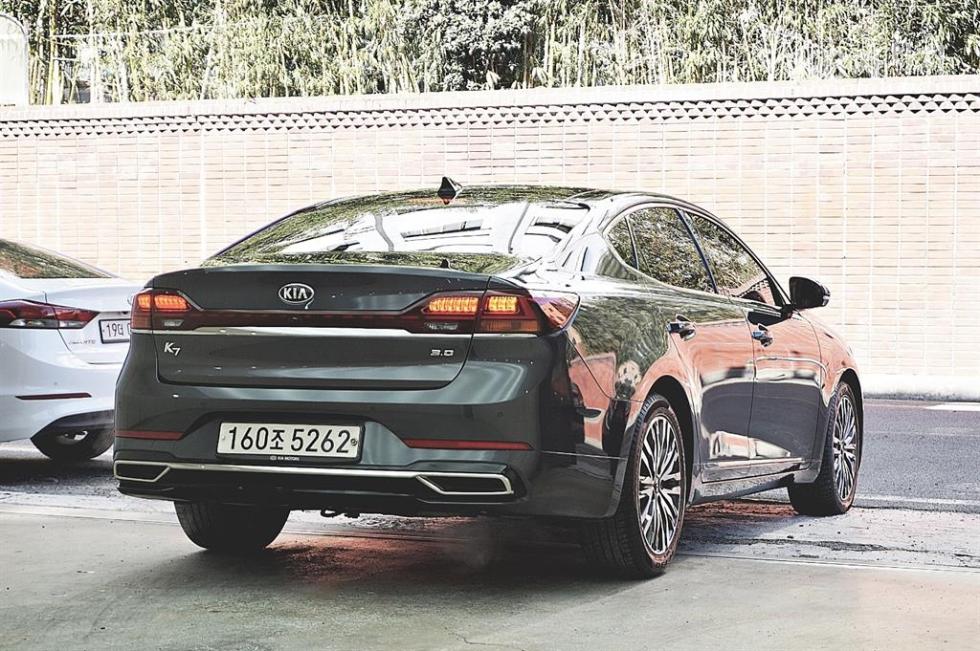 2020 - kia k7