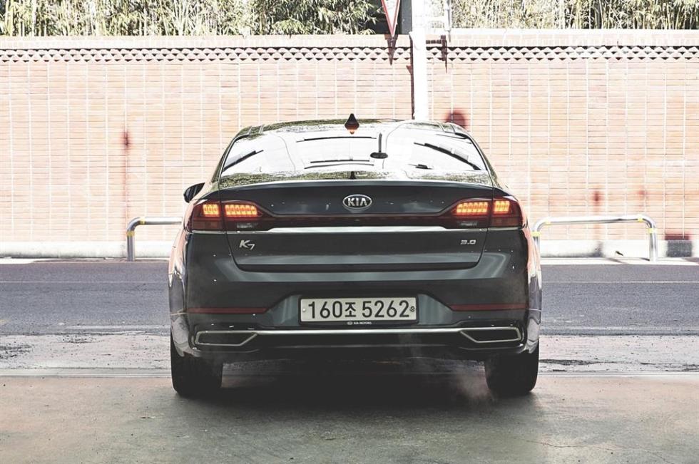 2020 - kia k7