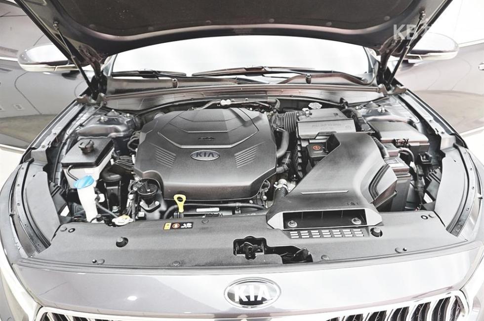 2020 - kia k7