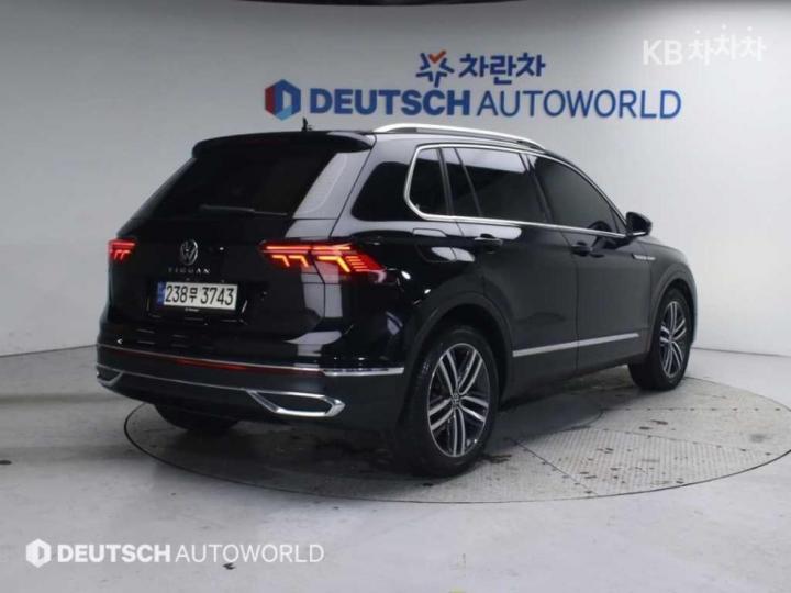 Volkswagen Tiguan 2.0 TDI Prestige 3