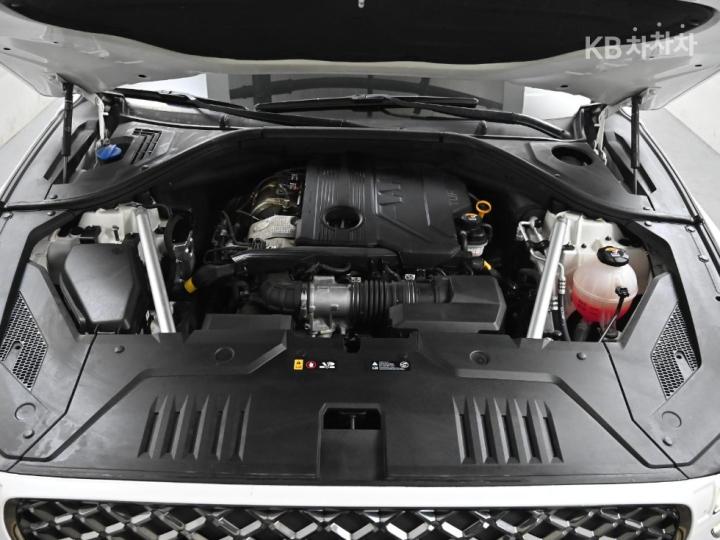 Genesis GV70 Diesel 2.2 Sport Package 2WD 7