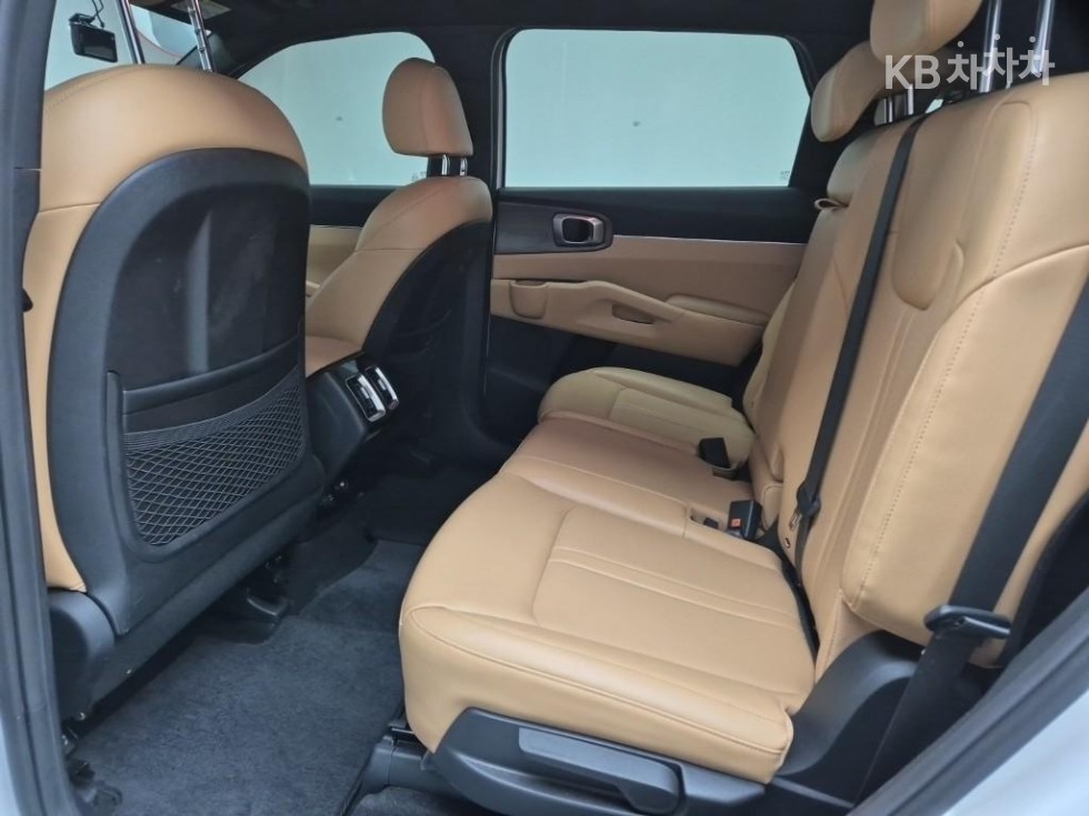 2021 - kia sorento