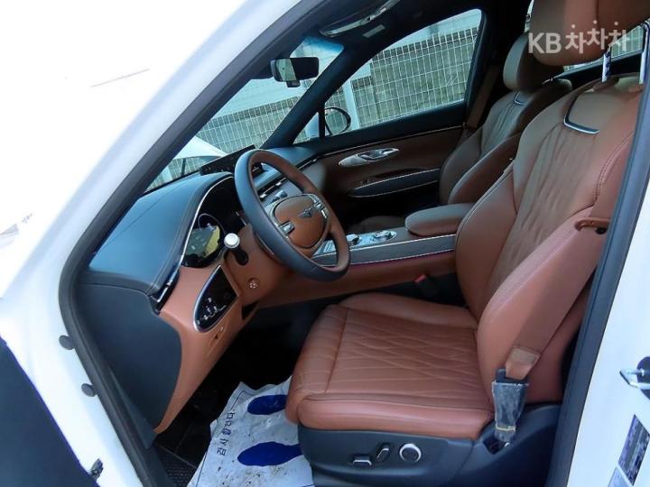 Genesis GV70 Gasoline 2.5T AWD 6