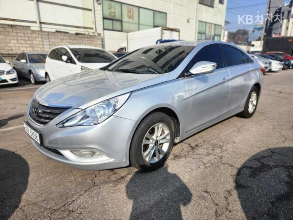 Hyundai Sonata LPi 럭셔리 — foto 1