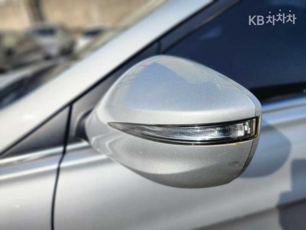 Hyundai Sonata — miniaturë 17