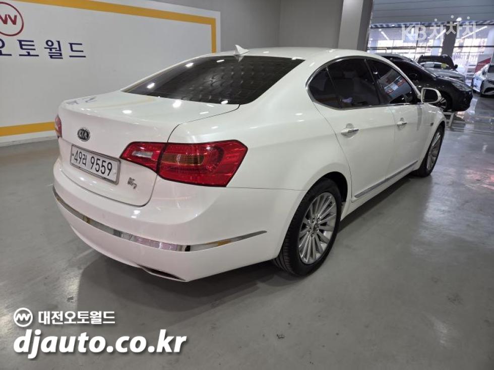 2010 - kia k7