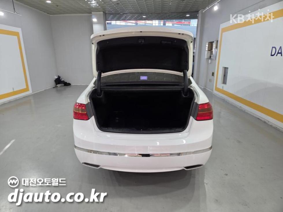 2010 - kia k7