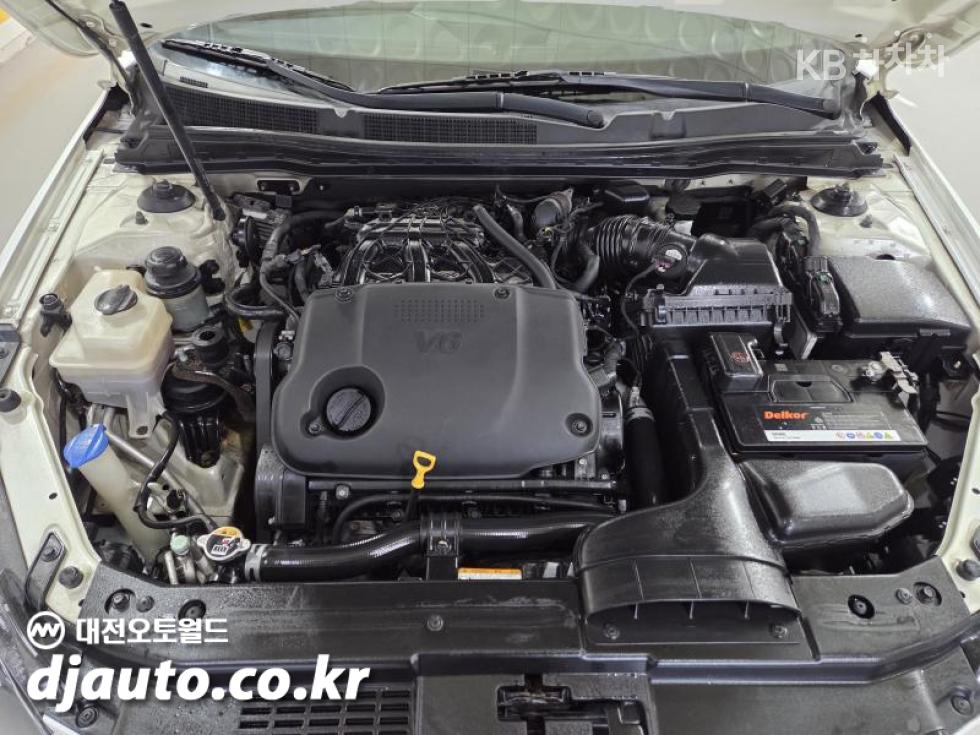 2010 - kia k7