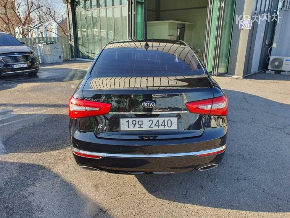 2013 - kia k7